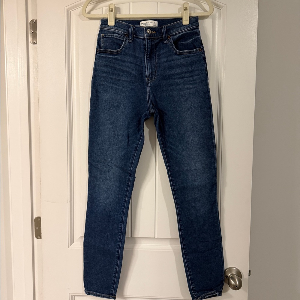 Abercrombie & Fitch Super Skinny High Rise Jeans
